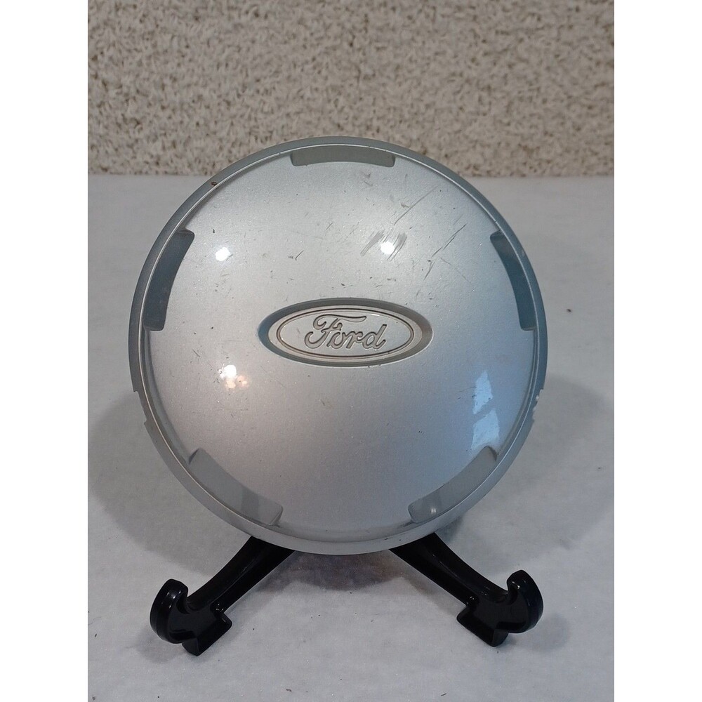 GENUINE FORD ESCAPE SILVER CENTER CAP 2001-2007 OEM YL84-1A096-AB HUB CAP COVER